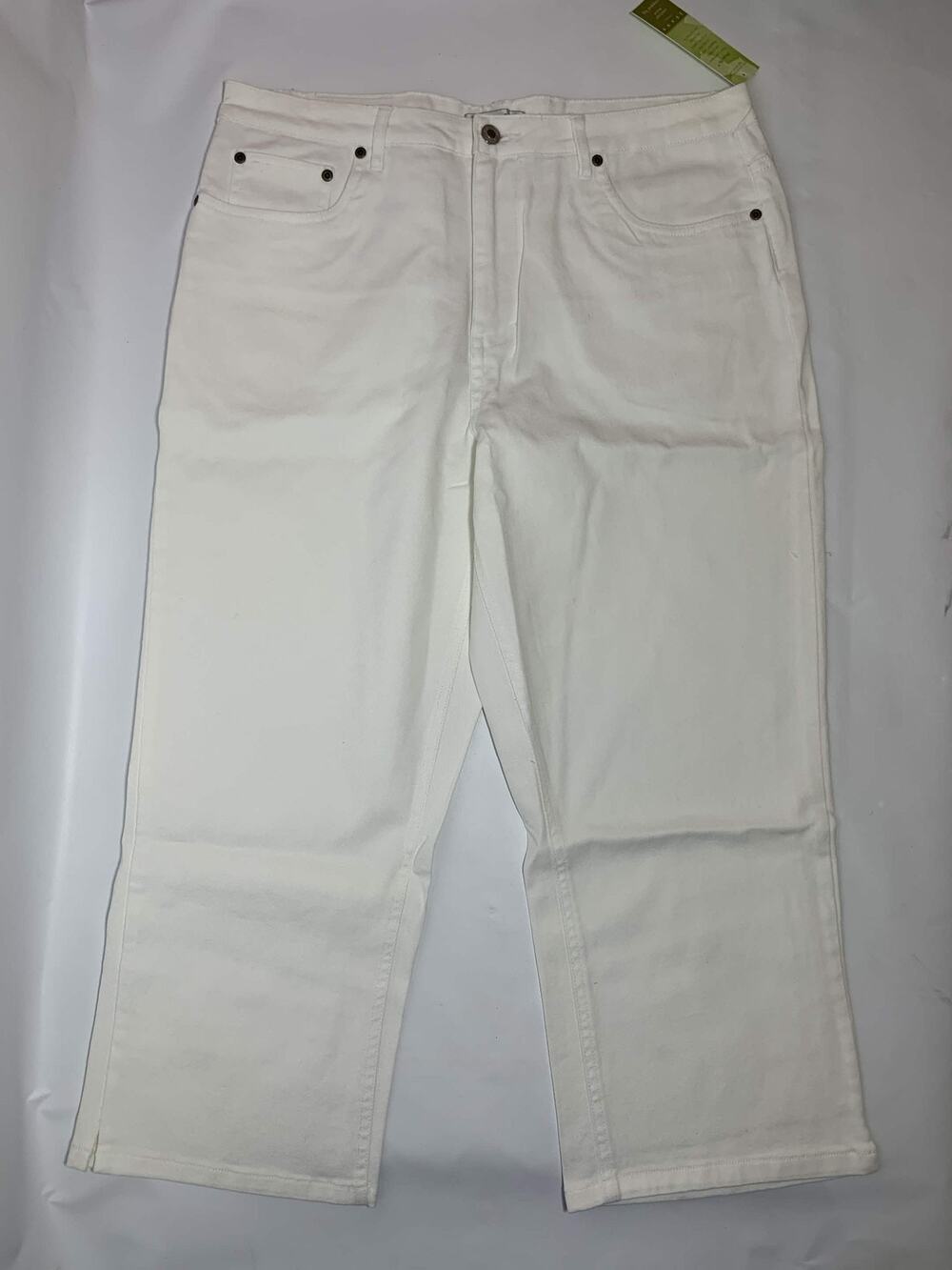 NWT Coldwater Creek ShapeMe Jeans Womens 16 White Cropped Leg Stretch